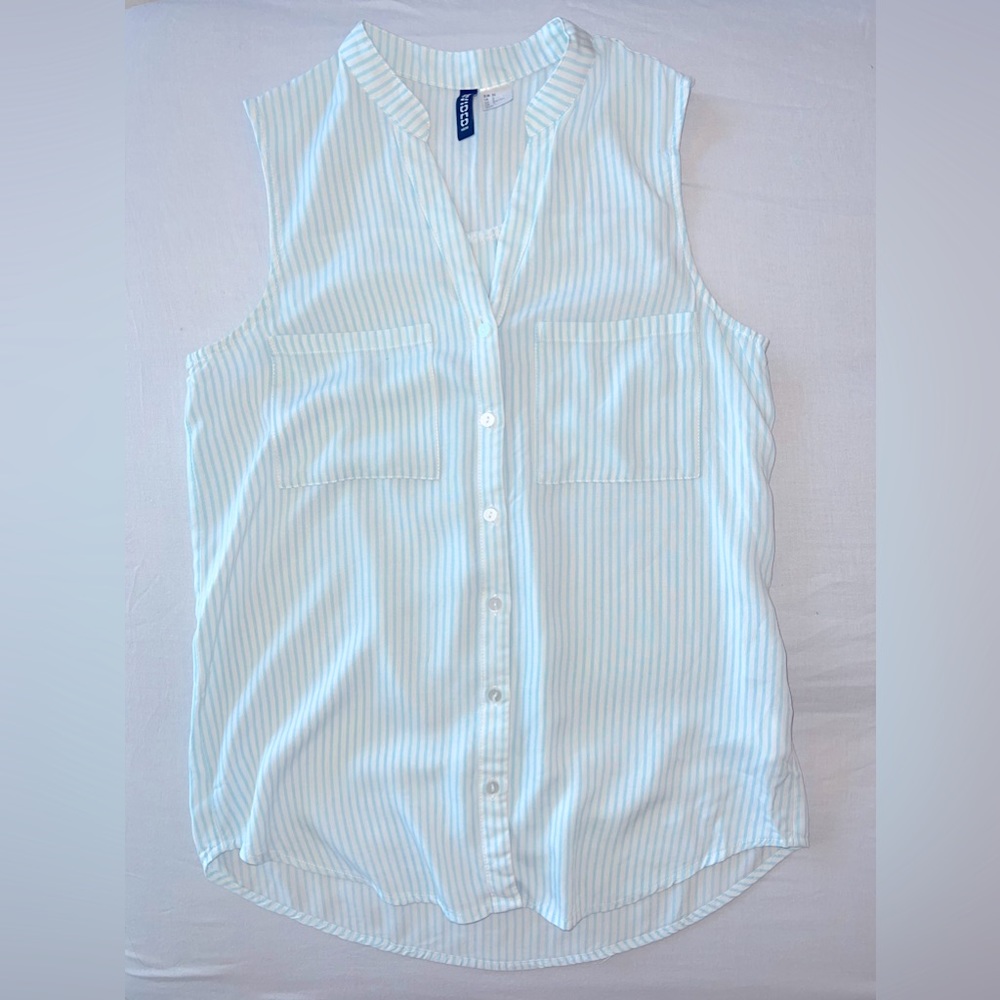 Baby blue and white striped H&M sleeveless button up